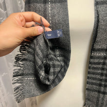 Load image into Gallery viewer, Gap Grey Classic Checkered Scarf
