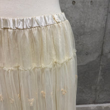 Load image into Gallery viewer, Cream Beige Floral Mesh Overlay Midi Skirt
