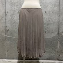 Load image into Gallery viewer, Grey Beige Pleats Midi Skirt
