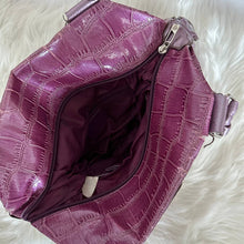 Load image into Gallery viewer, Purple Daisy Patent Leather Hand Bag
