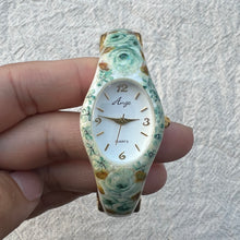 Load image into Gallery viewer, Green Rose Gold Cuff Vintage Watch
