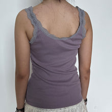 Load image into Gallery viewer, Lilac Lavender Lace Trimmed Ribbed Cami Top
