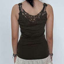 Load image into Gallery viewer, Forest Green Fairycore Stretchy Cotton Lace Strap Cami Top
