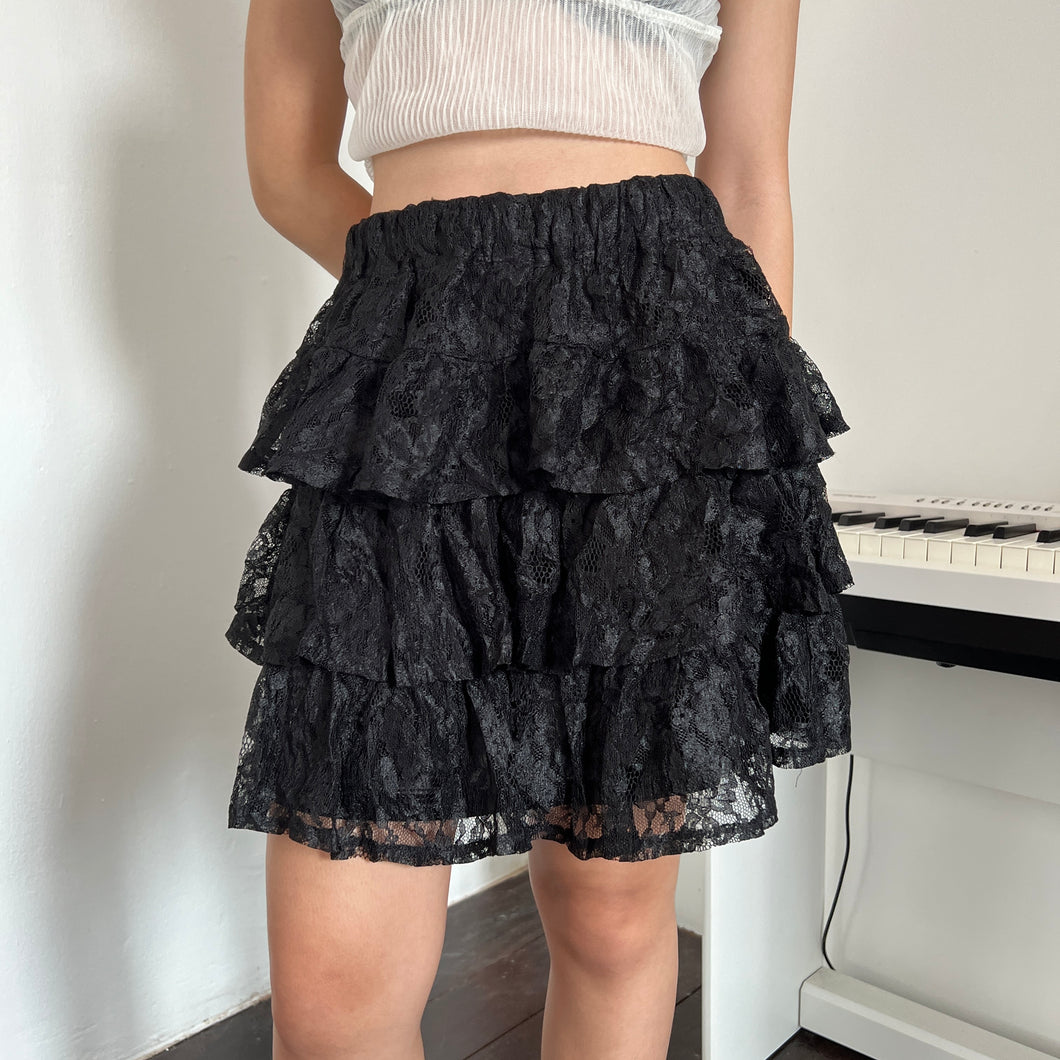 Black Lace Ribbon Tiered Mini Skirt