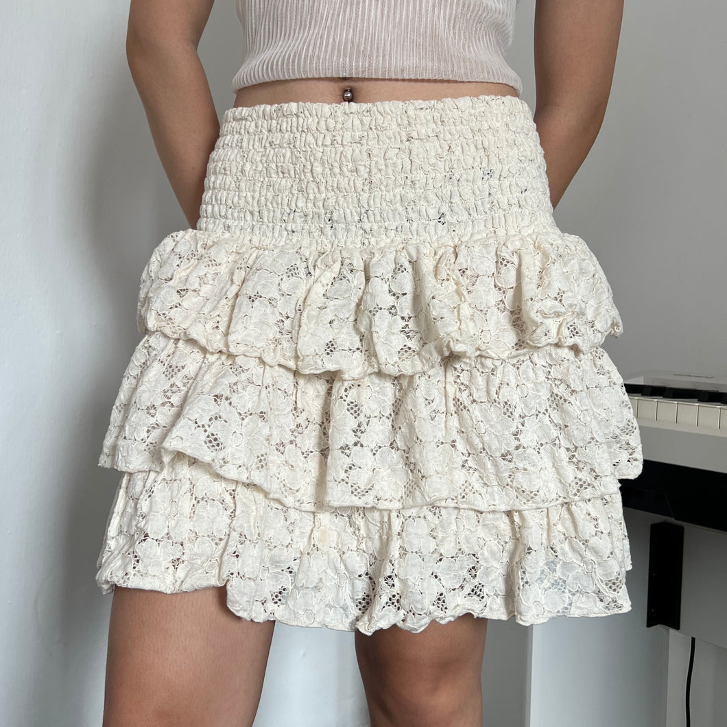 Off White Shirred Waist Lace Tiered Mini Skirt