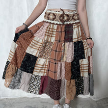 Load image into Gallery viewer, Grunge Beige Mixed Brown Flower White Core Crochet Band Patchwork Maxi Skirt
