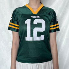 Load image into Gallery viewer, NFL Green Rodgers 12 Jersey Shirt Crop Fitting
