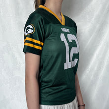 Load image into Gallery viewer, NFL Green Rodgers 12 Jersey Shirt Crop Fitting
