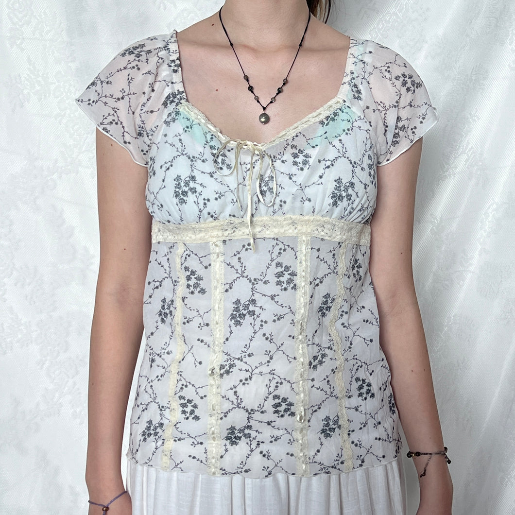 Blue Grey Flowers Mesh Lace Soft Short Sleeve Huggy Top