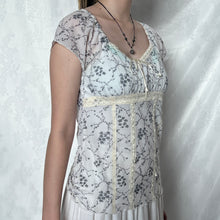 Load image into Gallery viewer, Blue Grey Flowers Mesh Lace Soft Short Sleeve Huggy Top
