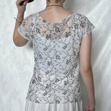 Load image into Gallery viewer, Blue Grey Flowers Mesh Lace Soft Short Sleeve Huggy Top
