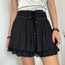 Load image into Gallery viewer, Black Mini Pleated Waist Lace Up Mini Skirt
