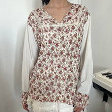 Load image into Gallery viewer, White Lace iInk Flowers Chest Slit Long Sleeves Top
