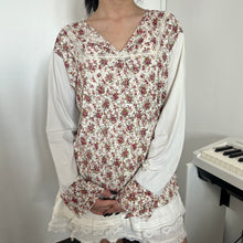 Load image into Gallery viewer, White Lace iInk Flowers Chest Slit Long Sleeves Top
