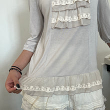 Load image into Gallery viewer, Grey Beige Cotton Cream Ruffles Chest 3/4 Sleeves Top
