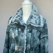 Load image into Gallery viewer, Blue Grey Leopard Ombre Fur Leather Coat (SG)

