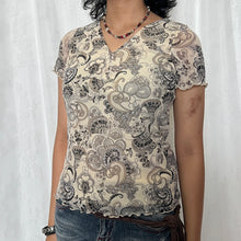 Load image into Gallery viewer, Cream Mesh Grey Hippie Paisley Short Sleeve Top
