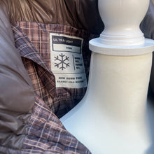 Load image into Gallery viewer, Brown Grey Ultra Light Down Jacket

