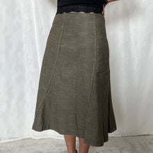 Load image into Gallery viewer, Grey Denim Contrast Stitch Panels Midi Skirt
