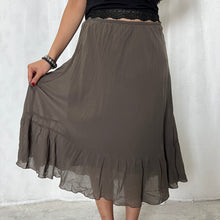 Load image into Gallery viewer, Brown Grey Mesh Bottom Tier Bias Skirt
