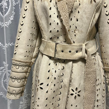 Load image into Gallery viewer, Cream Cut Out Whimiscal Coat
