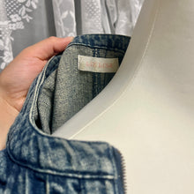 Load image into Gallery viewer, Liz Lisa Denim Ruffles Zip Up Crop Jacket
