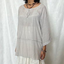 Load image into Gallery viewer, Light Grey Cooling Pleated Chest Tie Long Top
