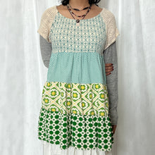 Load image into Gallery viewer, Funky Green Crochet Shoulders Grey Sleeves Top

