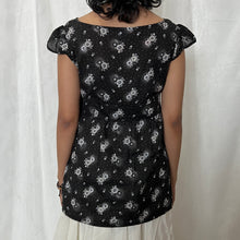 Load image into Gallery viewer, Black Base Grey Flowers V Neck Cap Sleeve Top
