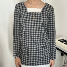 Load image into Gallery viewer, Mori Kei Grey Black Grids Lace Pockets Long Sleeves Top
