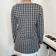 Load image into Gallery viewer, Mori Kei Grey Black Grids Lace Pockets Long Sleeves Top
