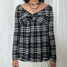 Load image into Gallery viewer, Black Plaid Twist Chest Babydoll Long Sleeves Top
