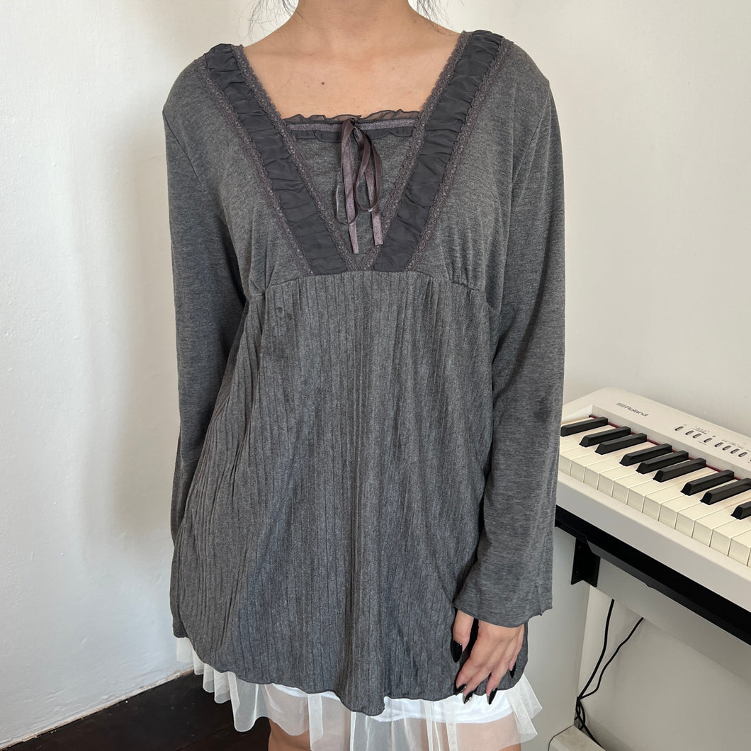 Grey Pleated Bottom Mori Long Sleeves Top