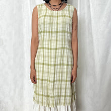 Load image into Gallery viewer, Olive Green Plaid Sleeveless Dress
