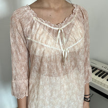 Load image into Gallery viewer, Pink Floral Mesh RIbbons Tie 3/4 Sleeves
