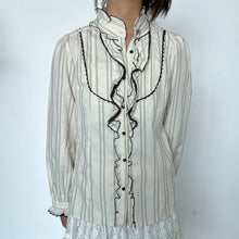 Load image into Gallery viewer, Axes Femme Cream Alice Long Sleeves Top
