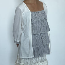 Load image into Gallery viewer, Grey Stripes Tier Mori Long Sleeves Top
