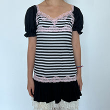 Load image into Gallery viewer, Black Stripes Pink Lace Short Puff Sleeves Top
