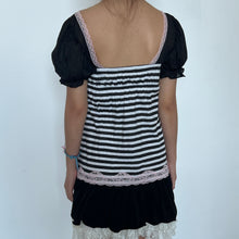 Load image into Gallery viewer, Black Stripes Pink Lace Short Puff Sleeves Top
