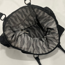 Load image into Gallery viewer, Black Quilt Leather Bag
