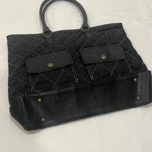 Load image into Gallery viewer, Black Quilt Leather Bag
