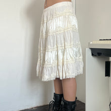 Load image into Gallery viewer, White Fairycore Silky Lace Tier Midi Skirt
