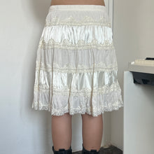 Load image into Gallery viewer, White Fairycore Silky Lace Tier Midi Skirt
