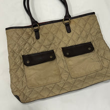 Load image into Gallery viewer, Beige Quilt Leather Bag
