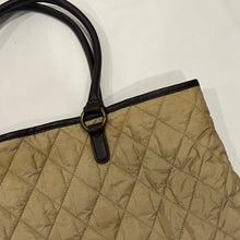 Load image into Gallery viewer, Beige Quilt Leather Bag
