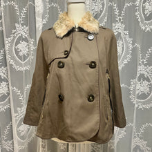 Load image into Gallery viewer, Khaki Brown Peacoat Buttons Fur Cape Coat
