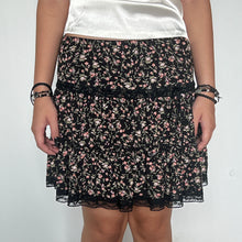 Load image into Gallery viewer, Black Pink Floral Tiered Lace Trim Mini Ballet Skirt
