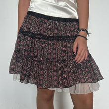 Load image into Gallery viewer, Black Floral Hippie Tiered Lace Trimmed Layered Mini Ballet Skirt
