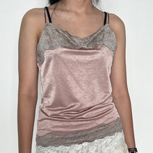 Load image into Gallery viewer, Dusty Pink Lace Trimmed Shimmery Silky Crossed Strap Cami Top
