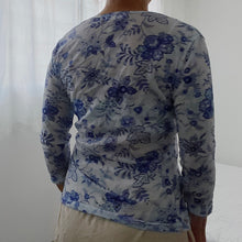 Load image into Gallery viewer, Oriental Blue Porcelain Print Button Long Sleeves Top
